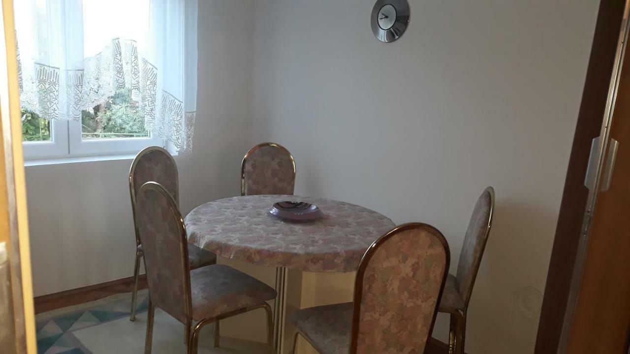 Lela * Vranje