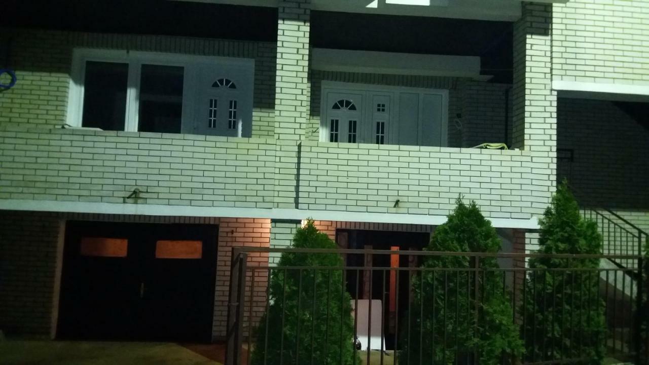 Lela Apartment